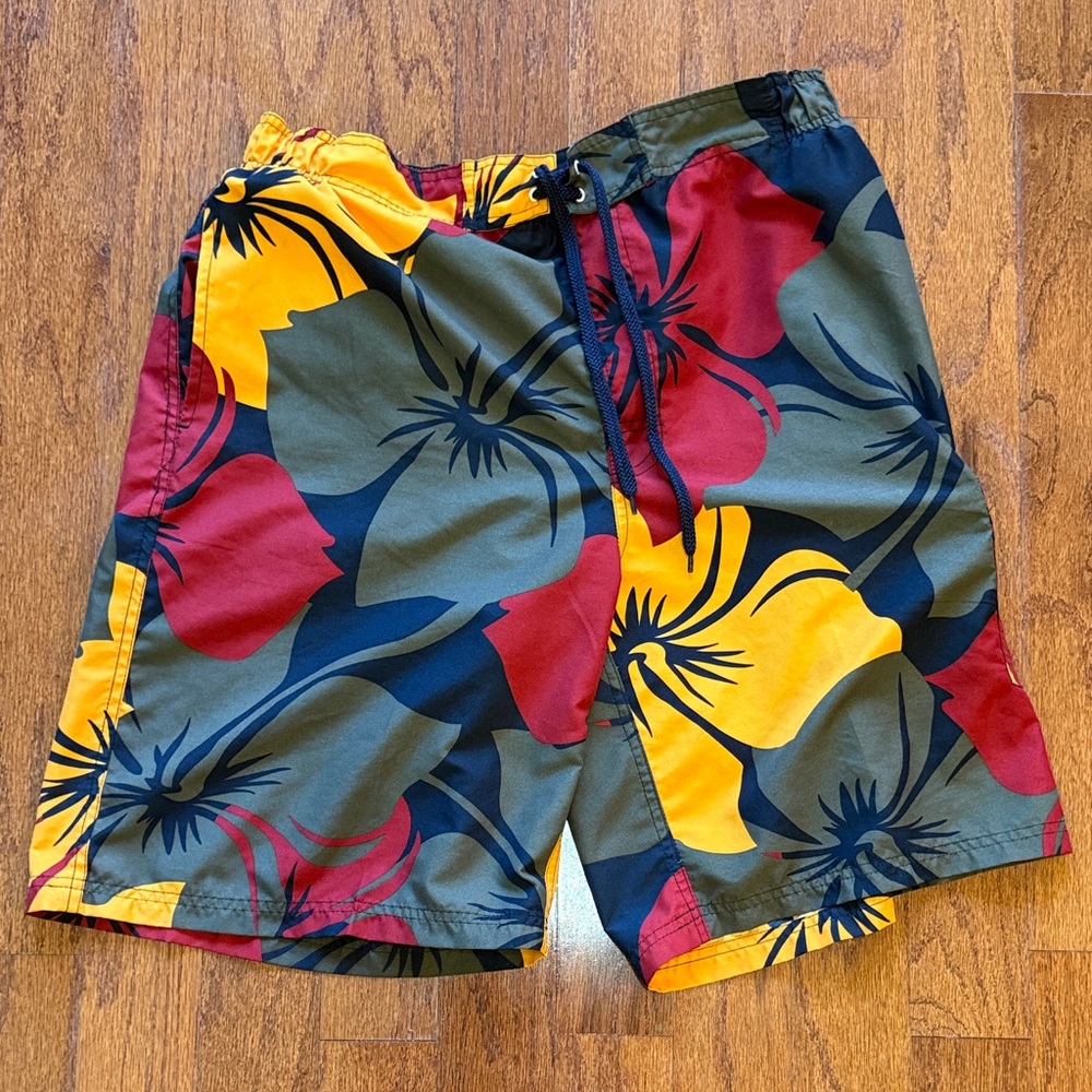 Vibrant Floral Men's Swim Trunks